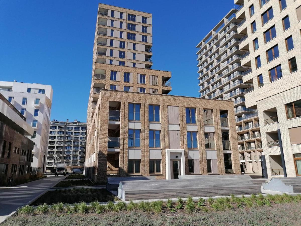 Bartine - Modern And Spacious Flat Near The Sea, Free Parking Space Oostende Exteriör bild