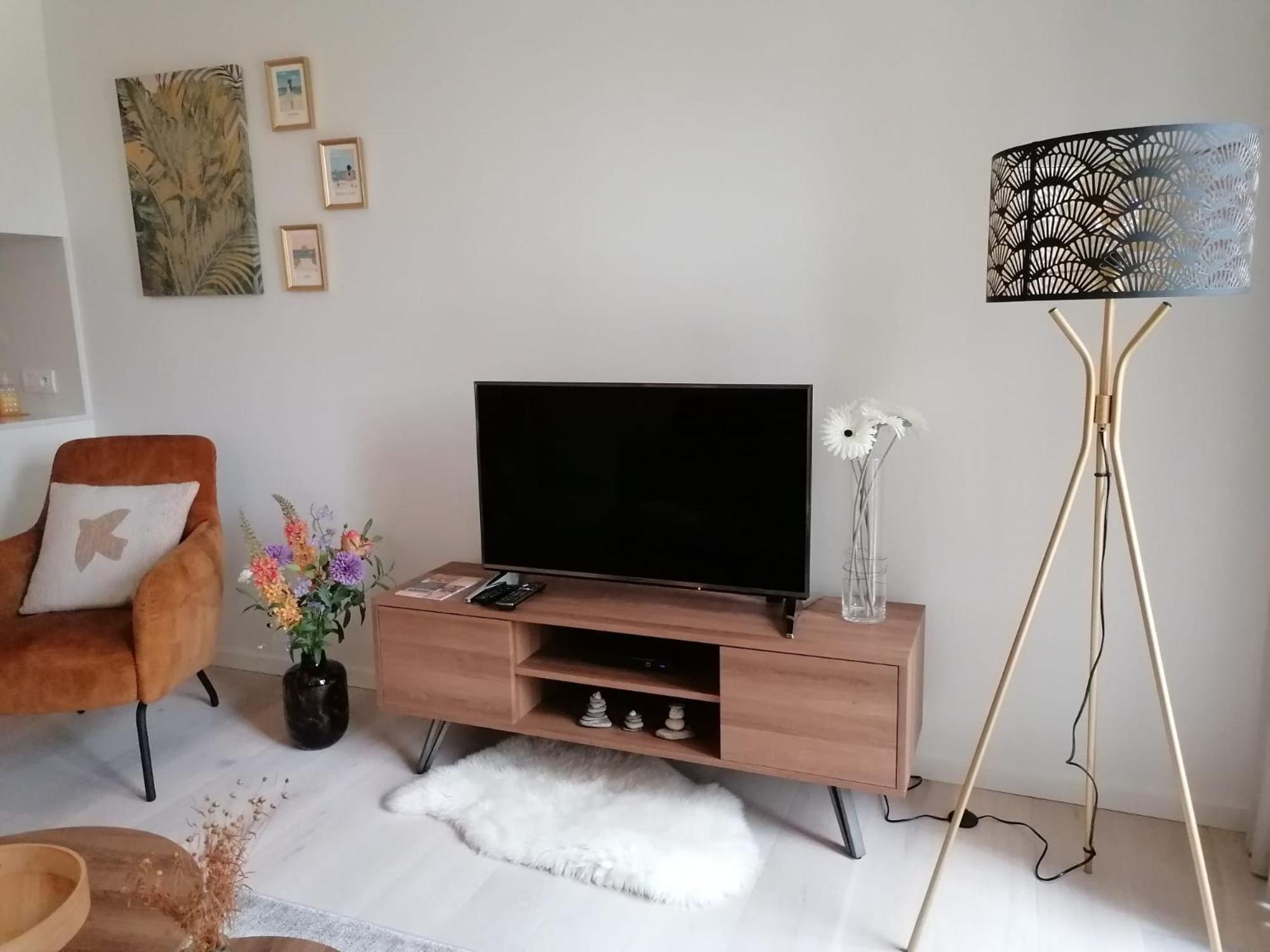 Bartine - Modern And Spacious Flat Near The Sea, Free Parking Space Oostende Exteriör bild